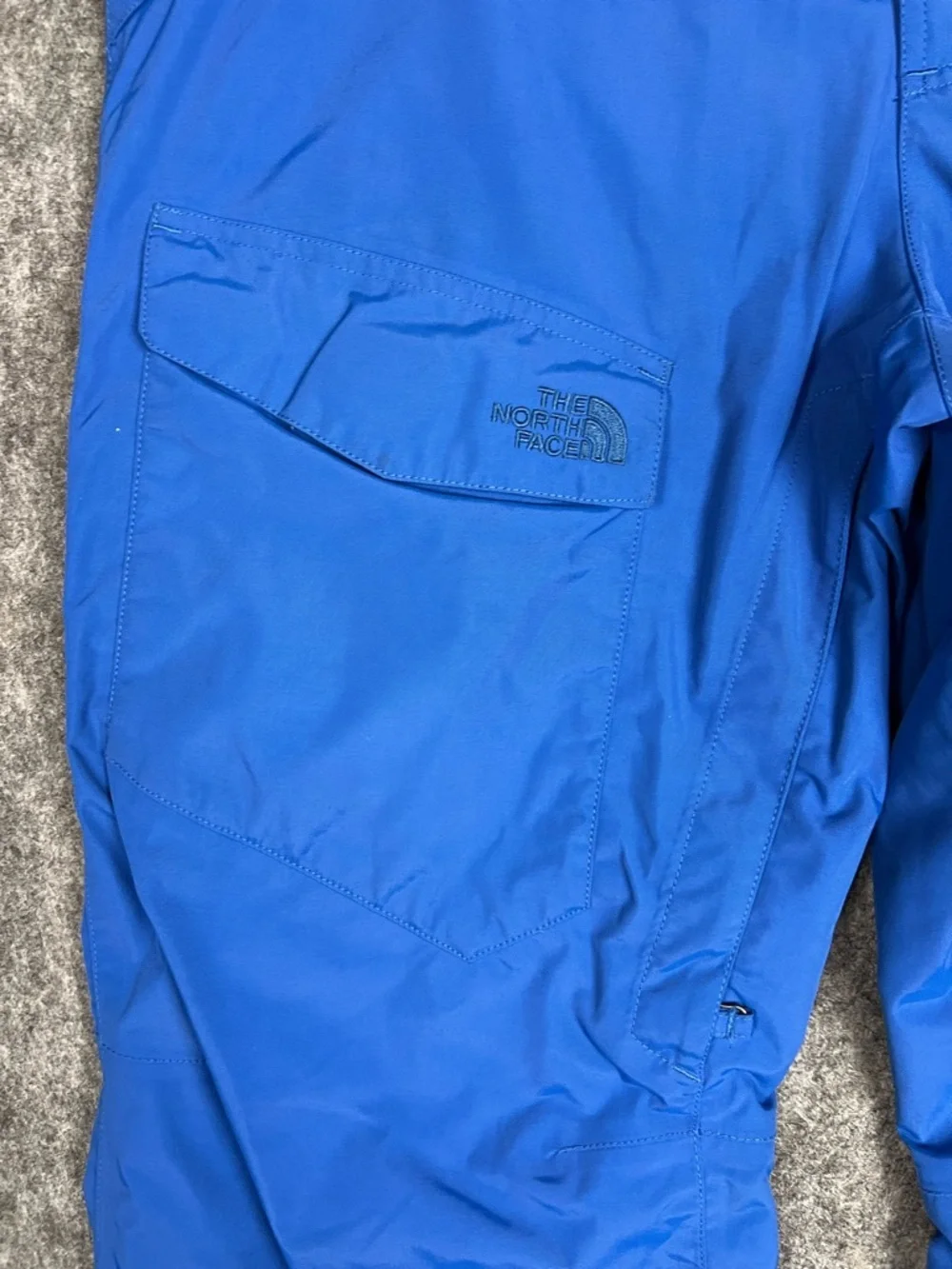The North Face blue ski pants Size M #outdoor #skiwear